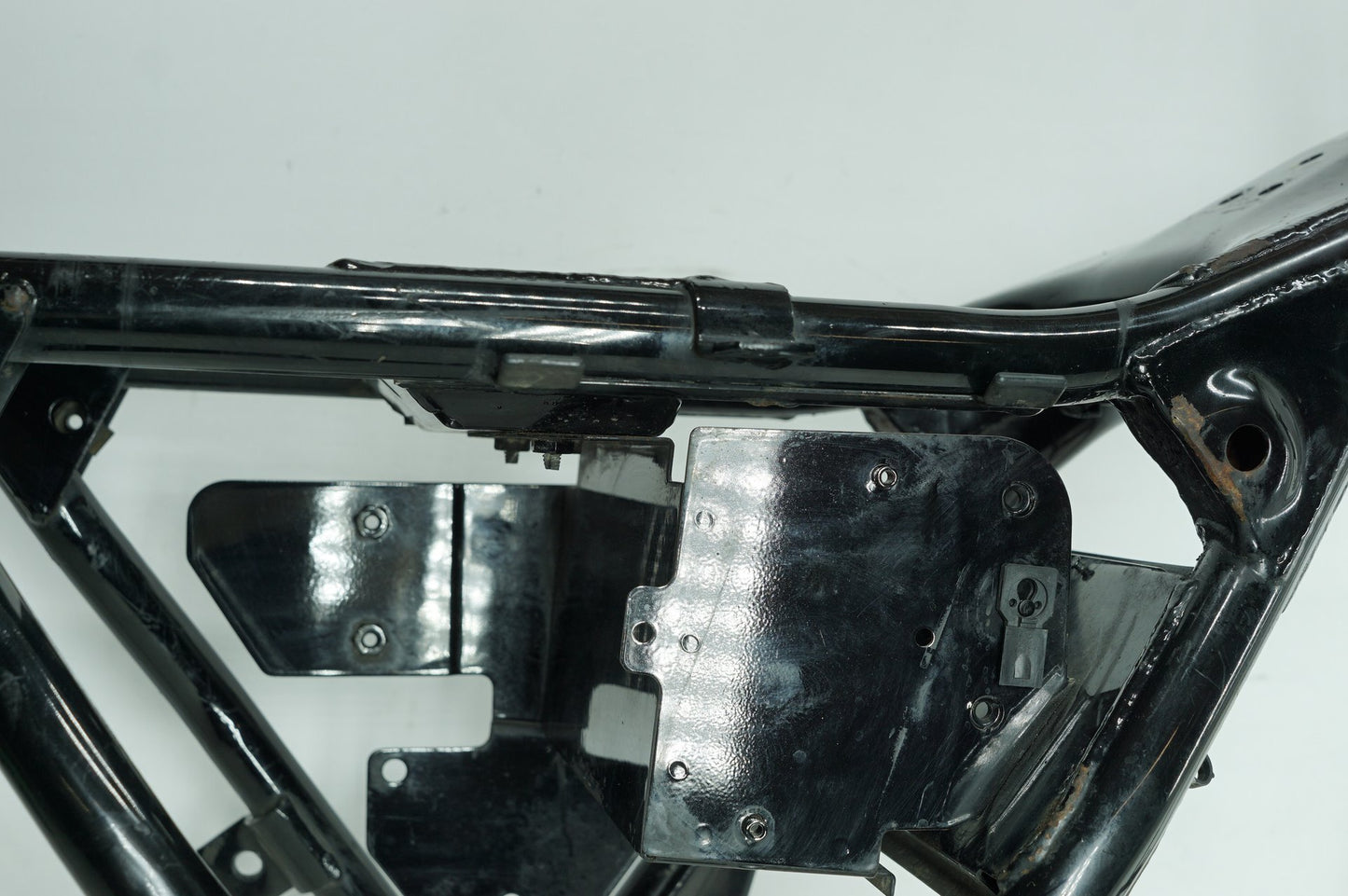 1984 - 1998 Harley-Davidson Touring Electra Glide Body Main Frame Chassis CLN CLR 47900-93B