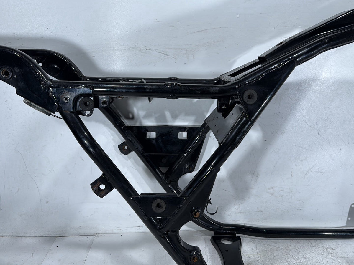 2006 Harley Electra Glide Touring Ultra FLHTCUI OEM Body Main Frame Chassis SLVG