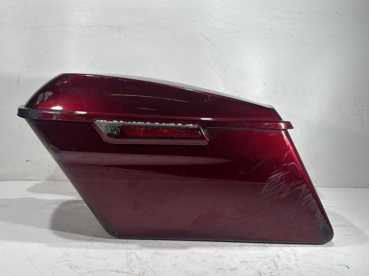 2014 Harley Street Glide OEM Left 1 Saddlebag Luggage NO Key SCRATCHED