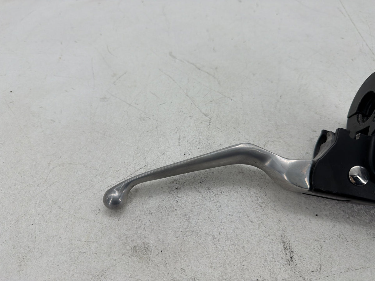 1998 Harley Electra Touring Ultra OEM Front Right Brake Lever Master Cylinder