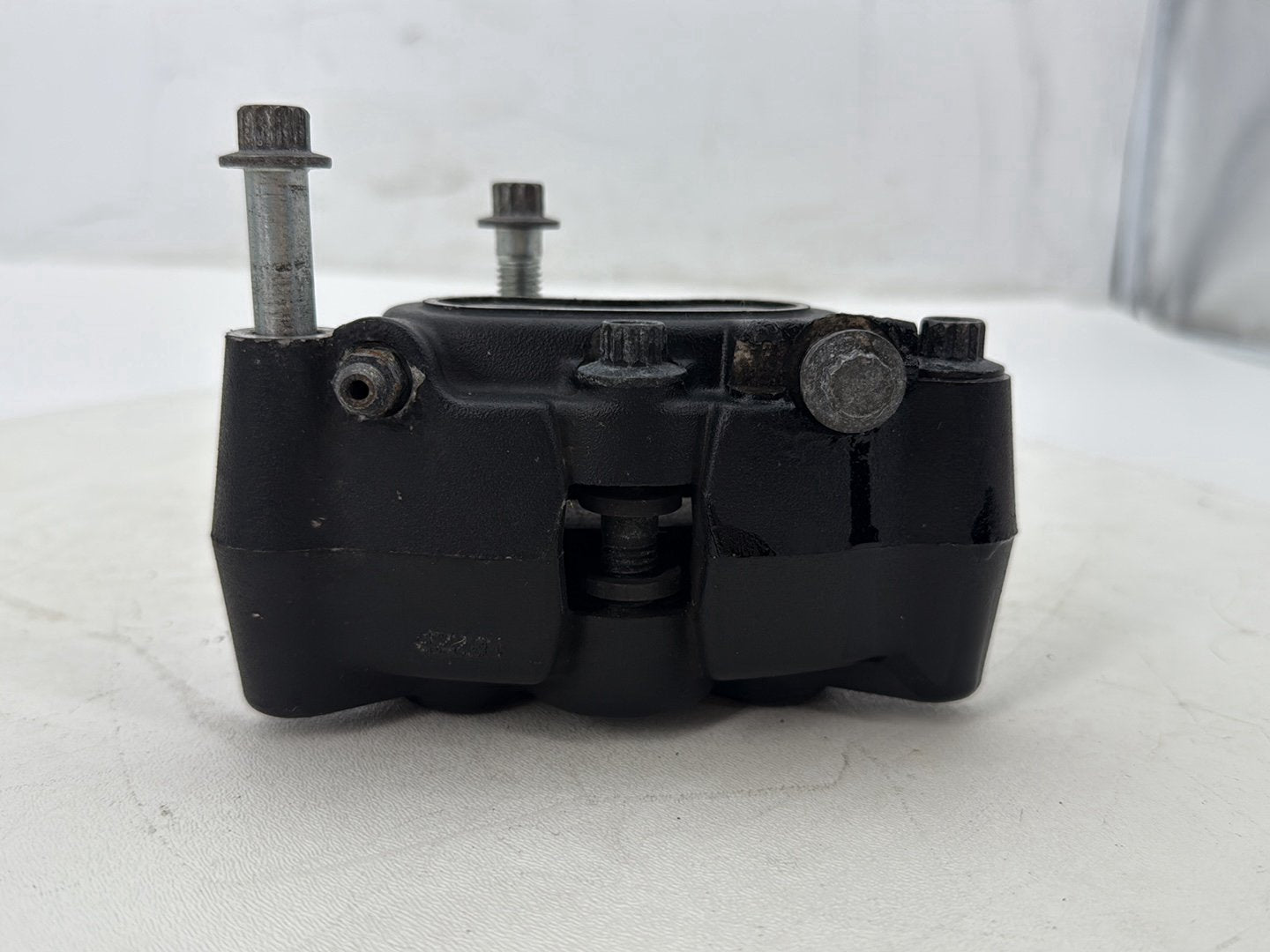 2012 Harley Dyna Fat Bob FXDF 103 OEM Front Right 1 Brake Caliper