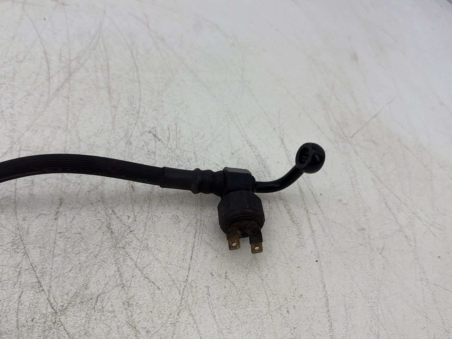 2004 Harley Dyna Super Glide FXDI OEM Rear Brake Hose Line Pipe