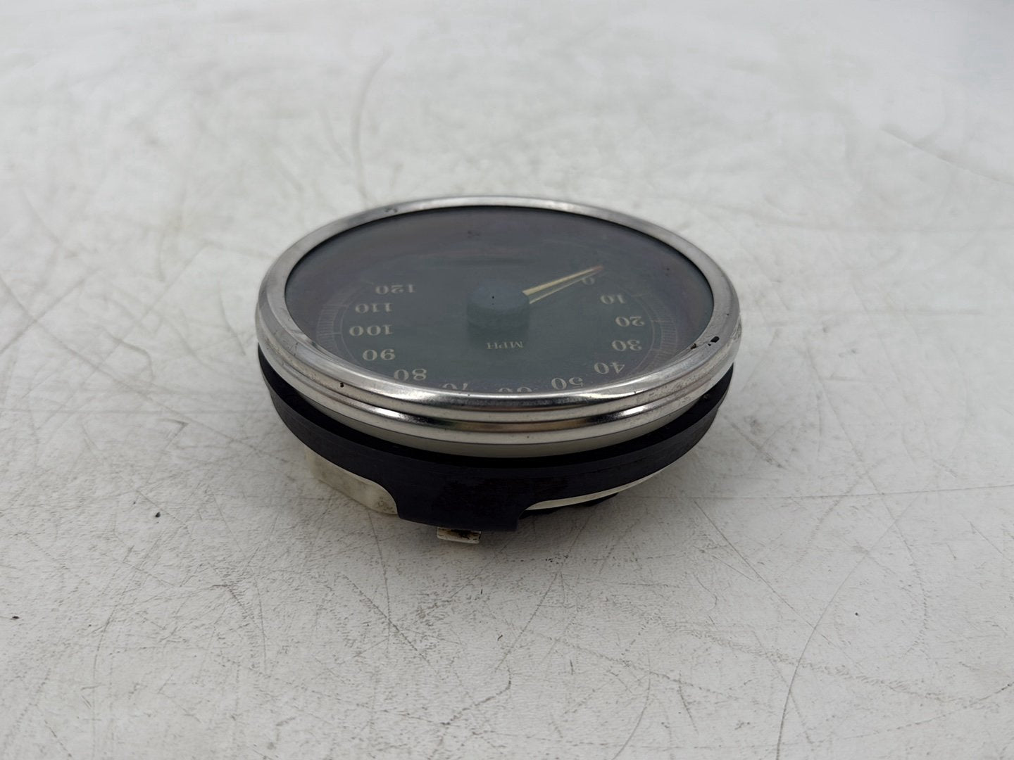 2005 Harley Dyna FXDWG Wide Glide OEM Speedo Speedometer Gauge Cluster