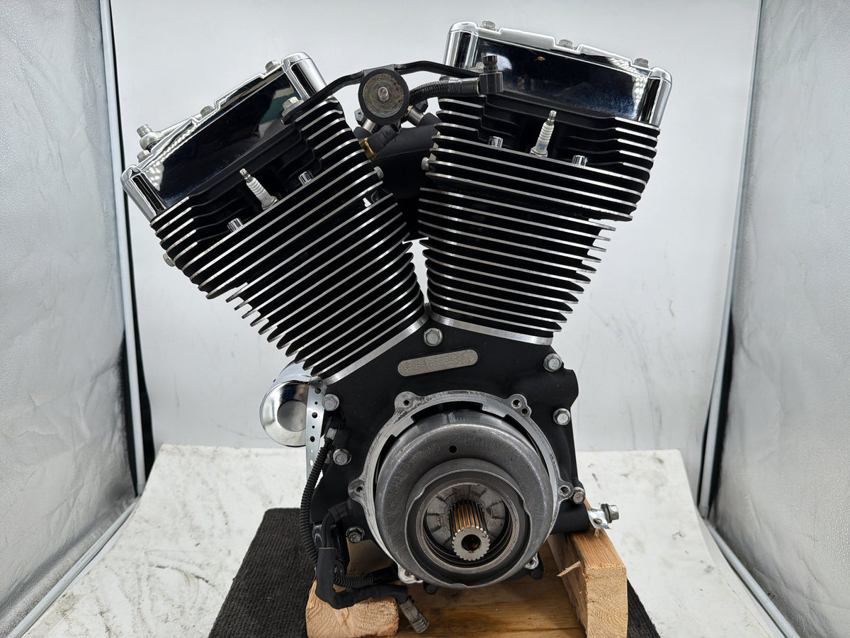 2010 Harley Street Glide Touring FLHX OEM EFI Twin Cam 96 Engine Motor 22K
