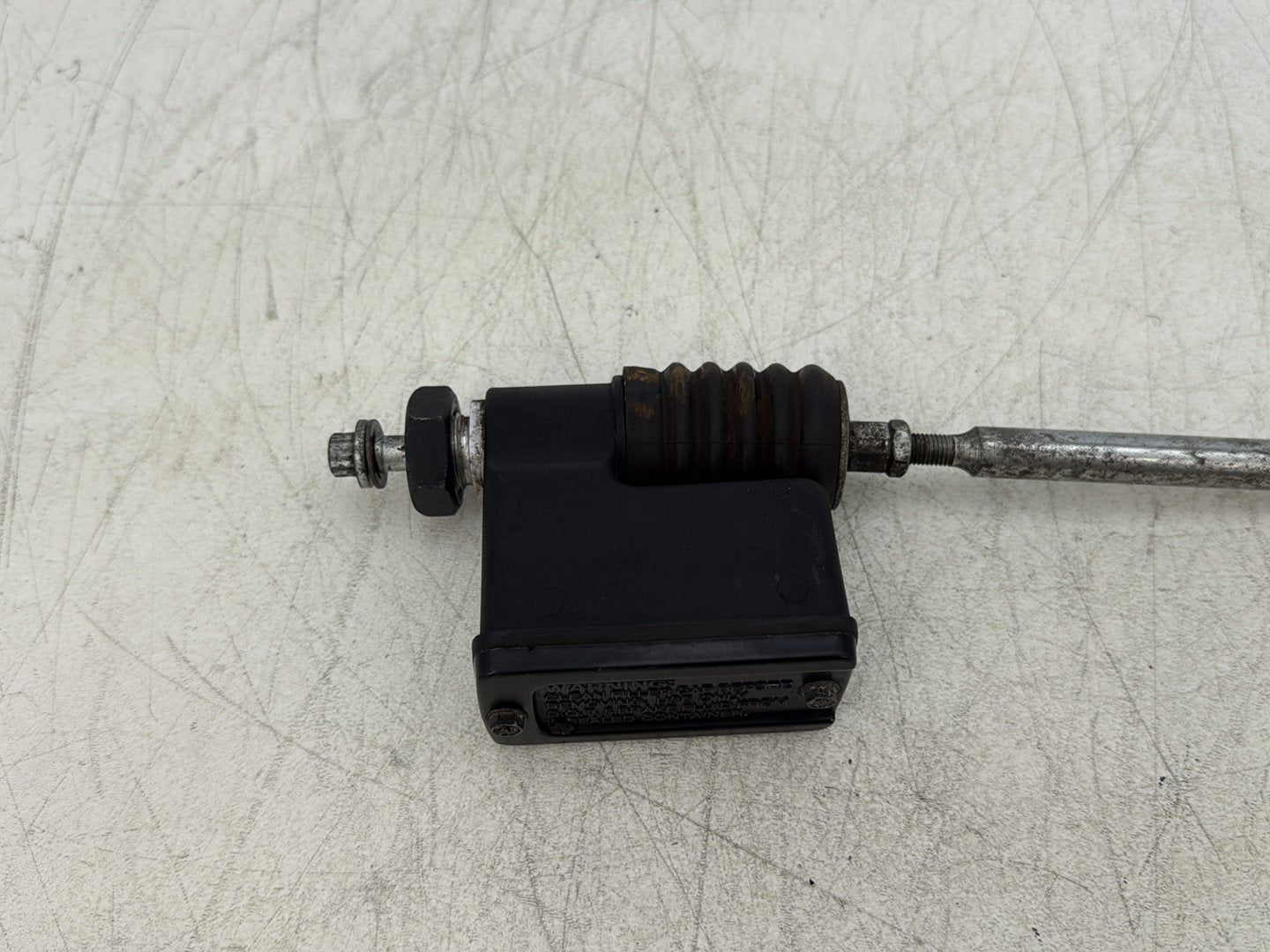 2004 Harley Dyna Super Glide FXDI OEM Rear Brake Master Cylinder Reservoir
