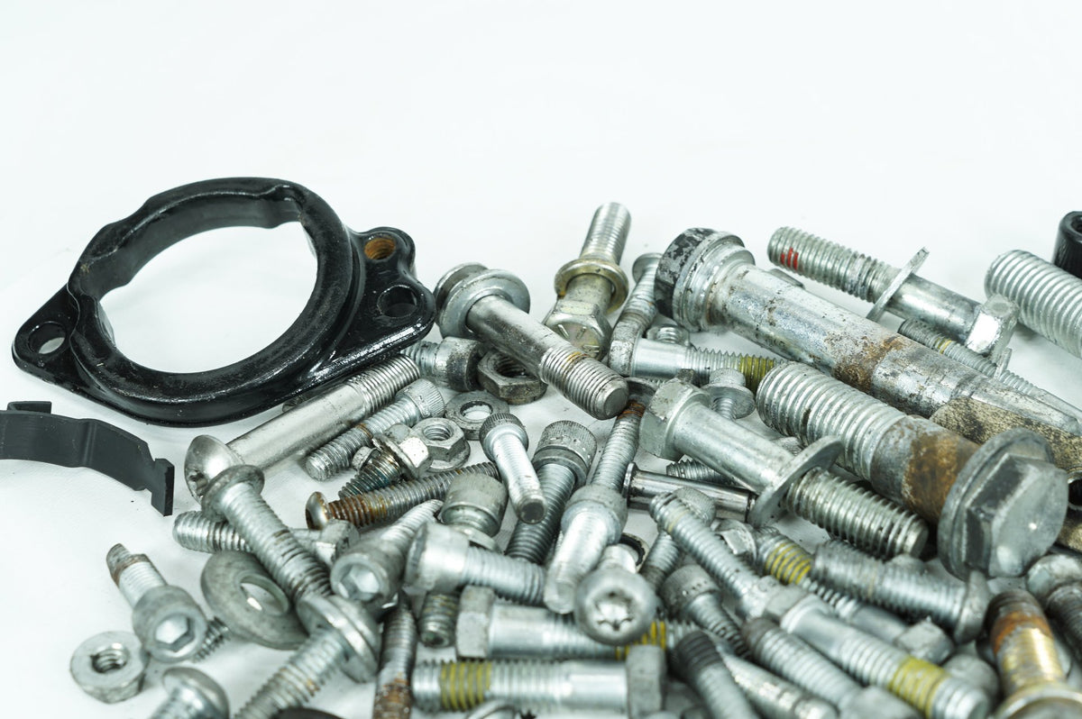 2013 Harley-Davidson Sportster XL1200 C - Hardware Bolts Nuts & Brackets