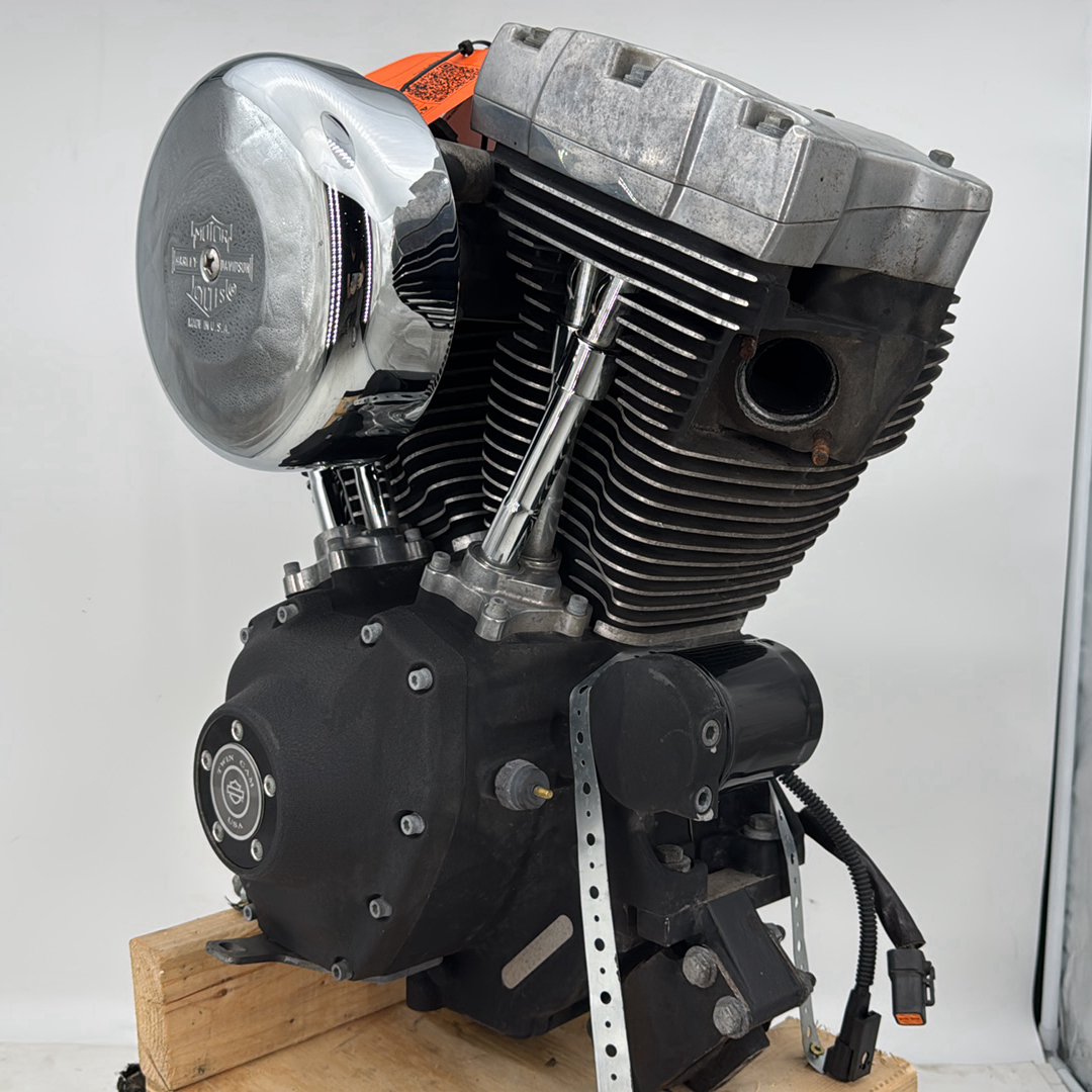 2006 - 2017 Harley-Davidson Dyna Street Bob EFI Twin Cam 88 Engine Motor 19587-06
