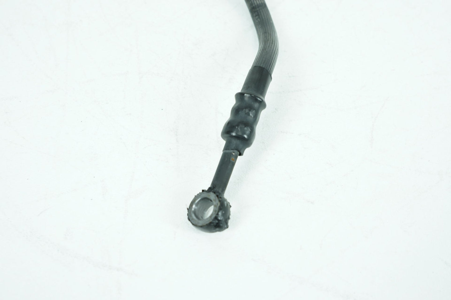 1999 - 2006 Harley-Davidson Dyna Street Bob Rear Brake Hose Line Pipe 40956-00A