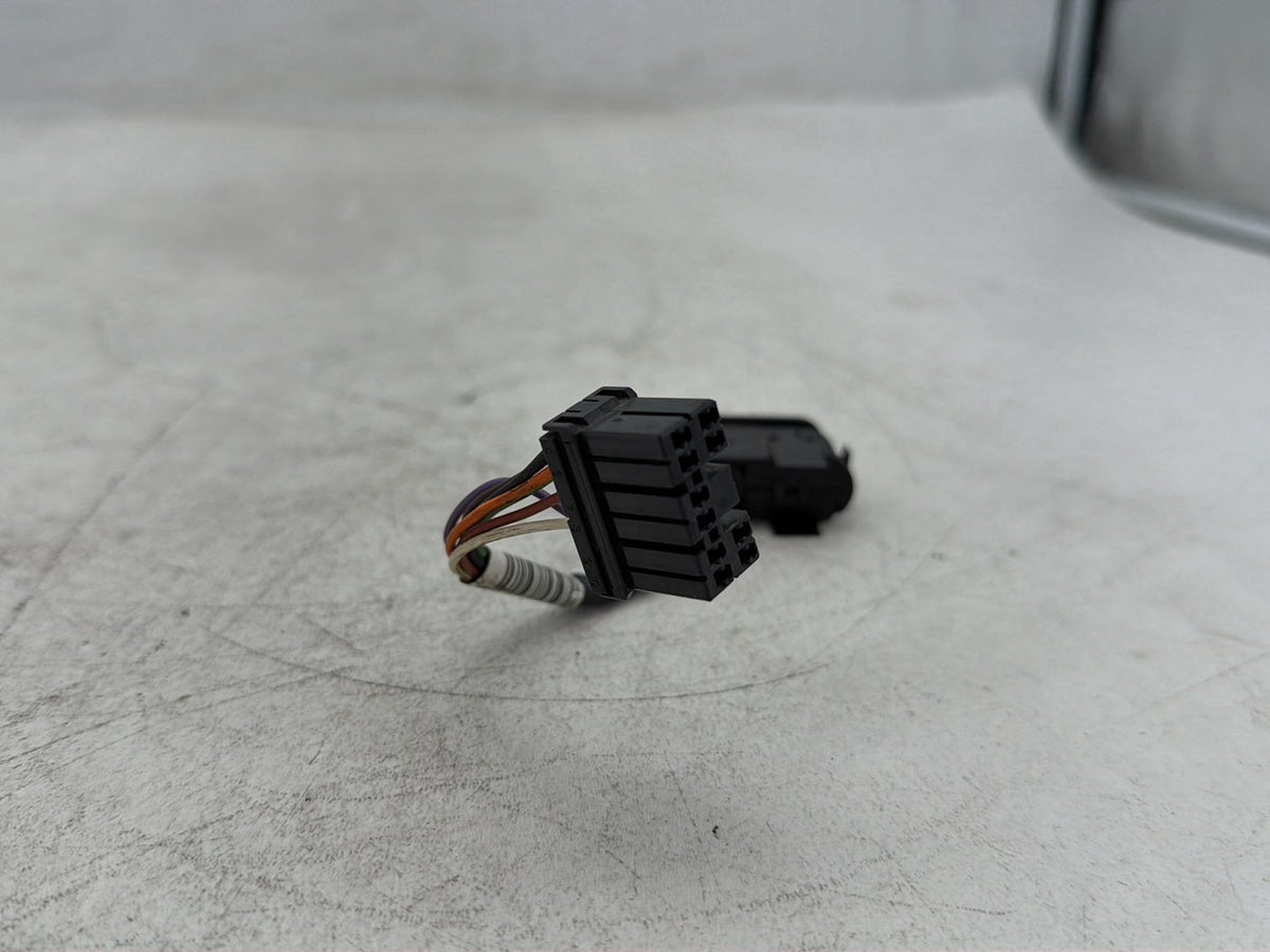 2009 Harley Road Glide Touring FLTR OEM Dash Indicator Lamp Wire Plug 68789-96A