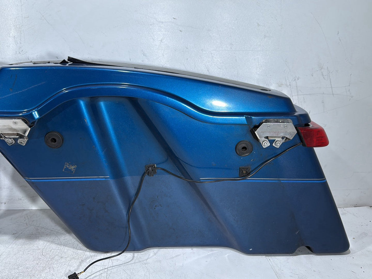 2006 Harley Electra Glide Touring Ultra FLHTCUI OEM Left Right Saddlebags Luggage NOKey