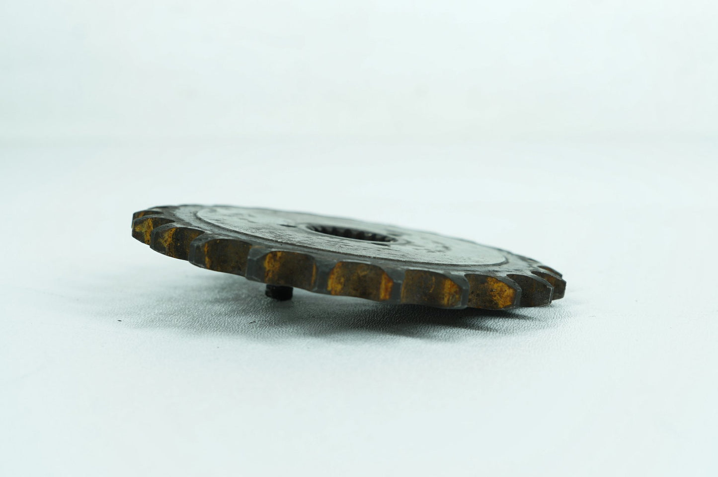 1984 - 1990 Harley-Davidson Sportster Evolution Rear Driver Pulley Sprocket 35208-84
