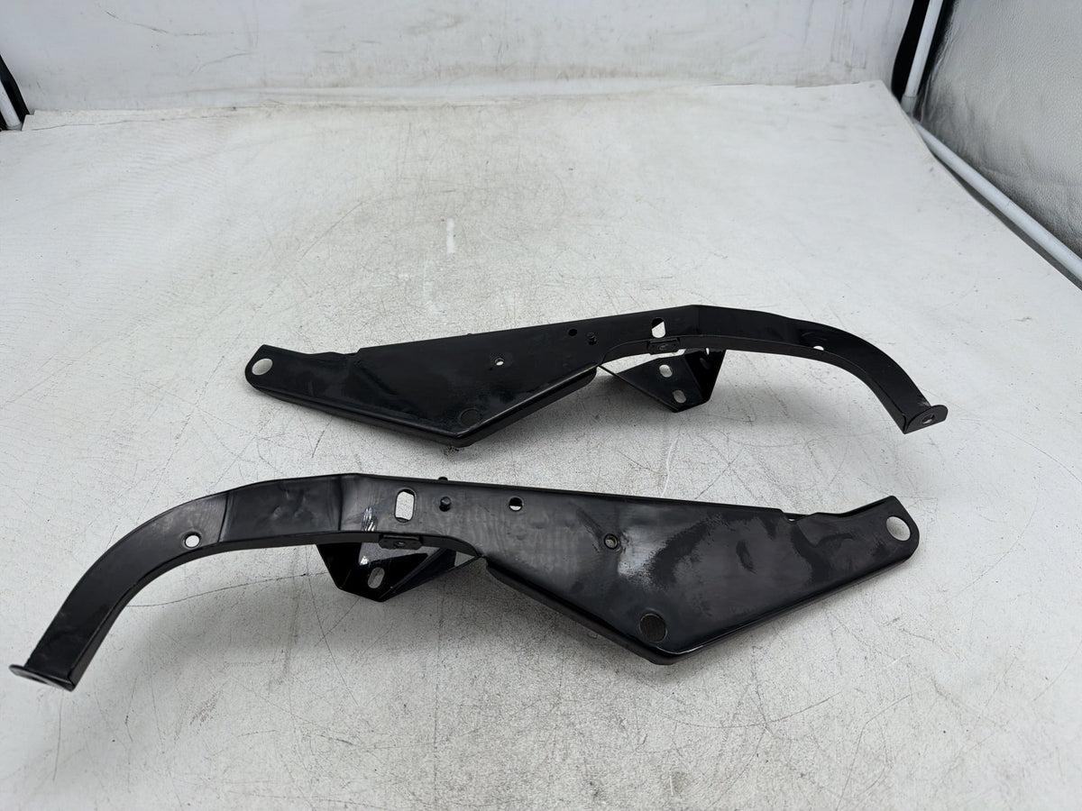 2003 Harley Electra Glide Touring Ultra OEM Right Left Fairing Support Brackets