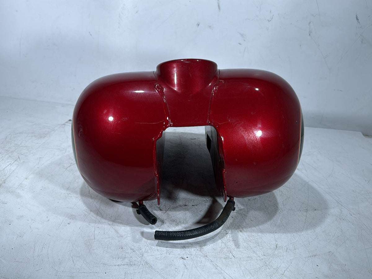 2007 Harley Touring Electra Classic Fuel Gas Tank Gasoline Reservoir * DENTED *