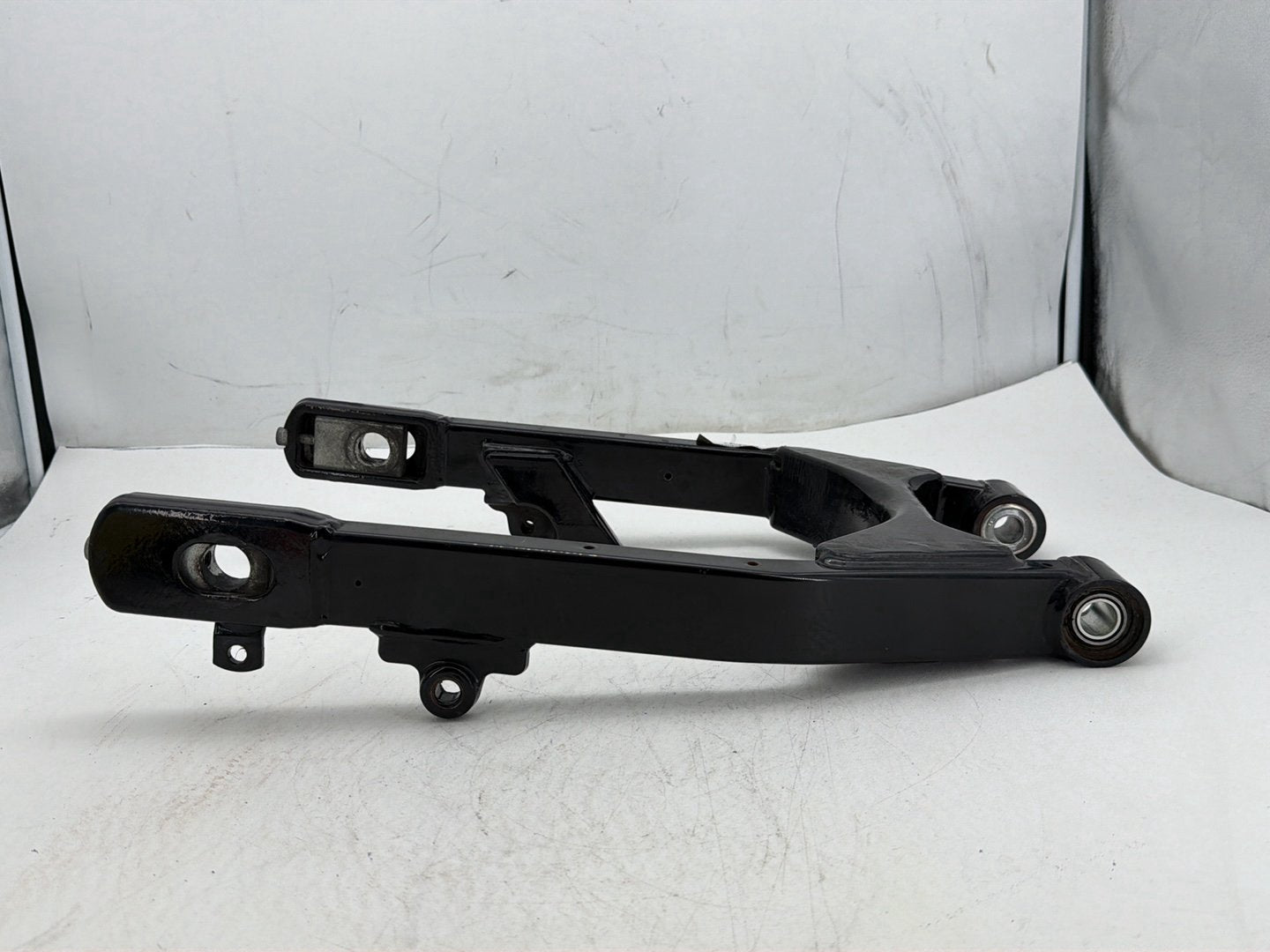 2009 Harley Dyna Street Bob FXDB OEM Rear Fork Swingarm Swing Arm