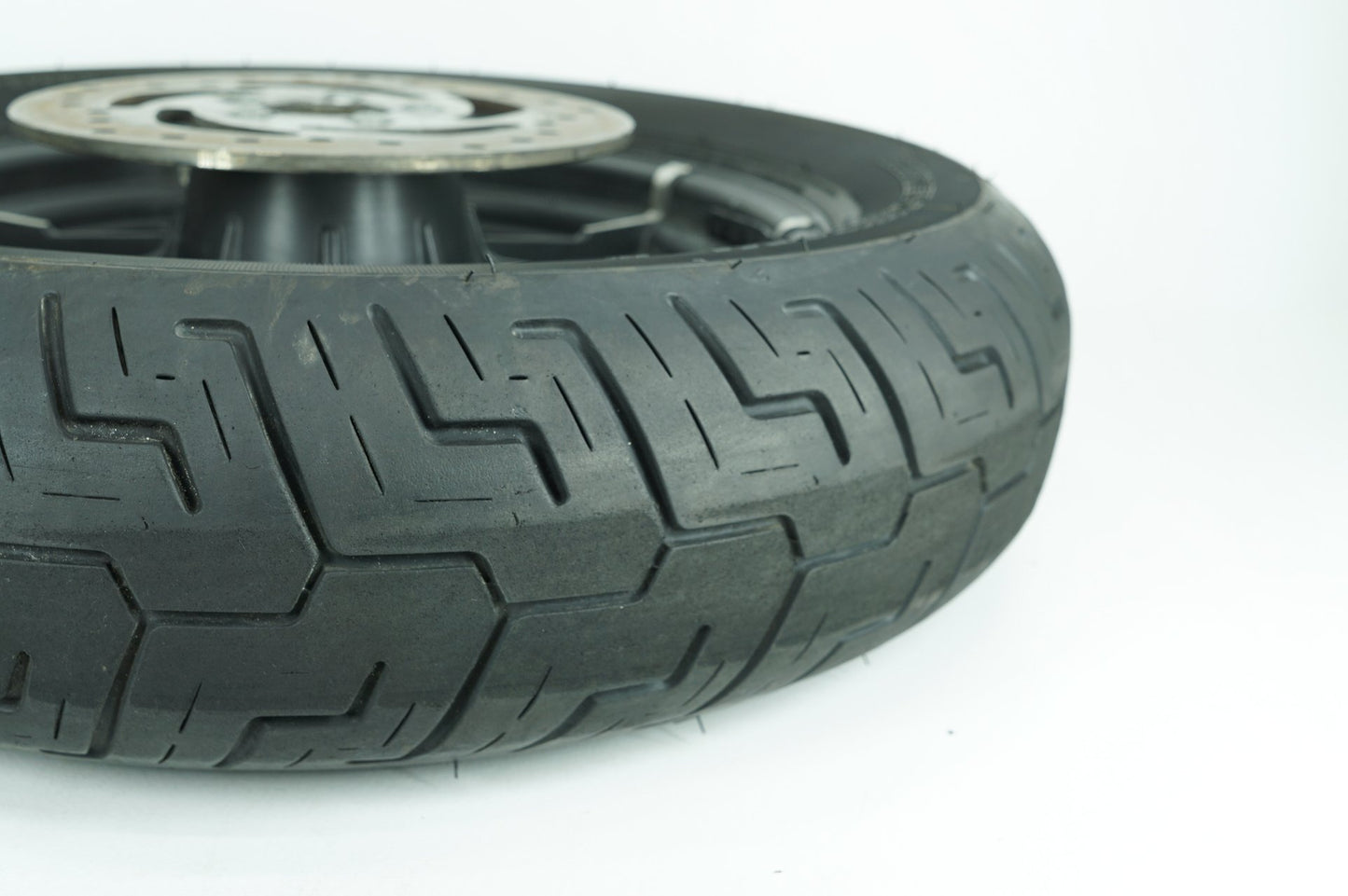 2012 - 2026 Harley-Davidson Sportster Iron 883 Rear Wheel Rim Tire  	40900402