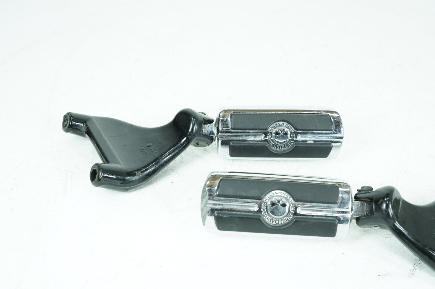 2004 - 2013 Harley-Davidson Sportster Custom Passenger Left & Right Foot Pegs 49314-04