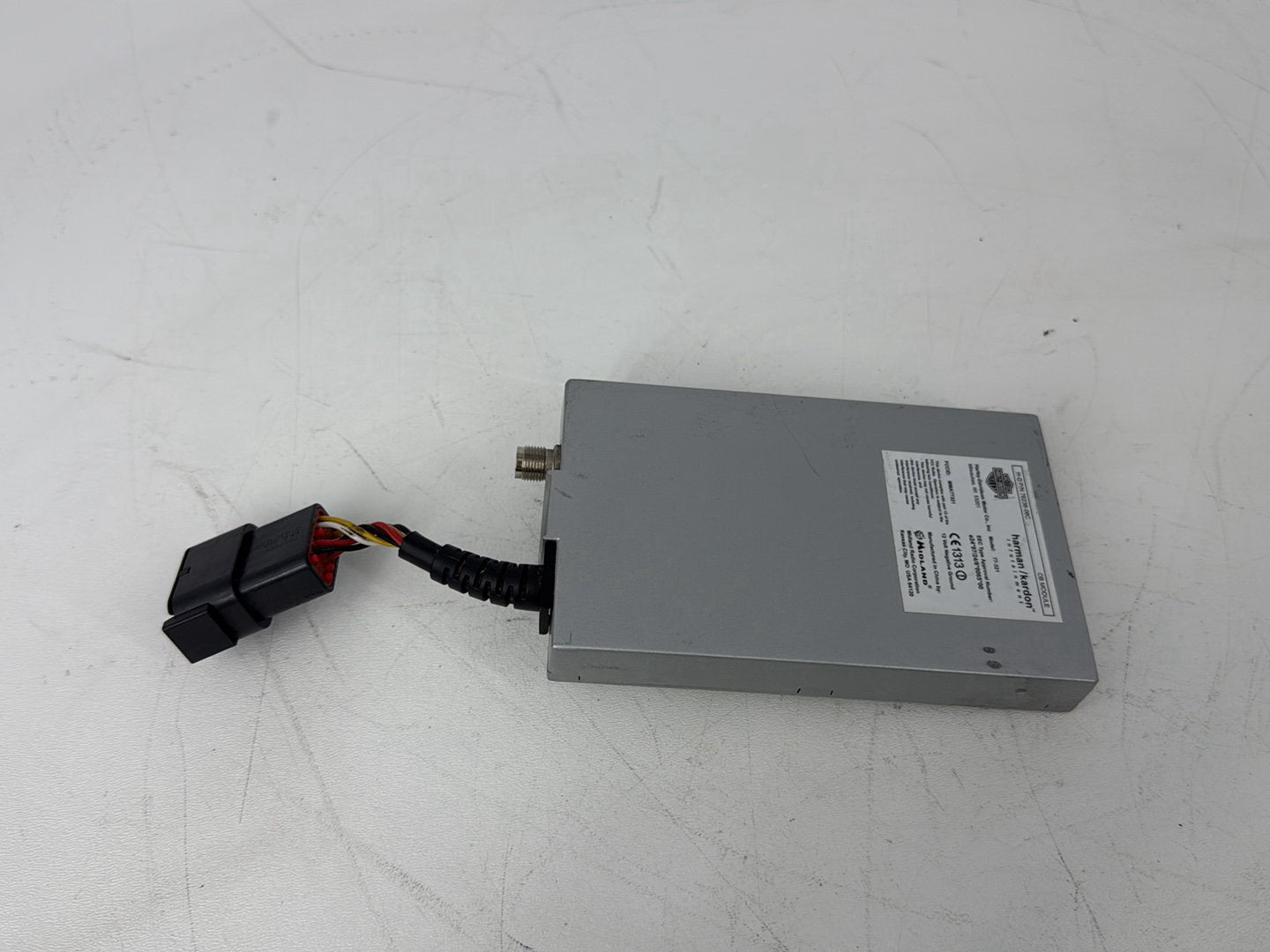 2007 - 2016 Harley-Davidson Touring Electra Glide Ultra XM Harman Kardon Radio Module 76235-06C