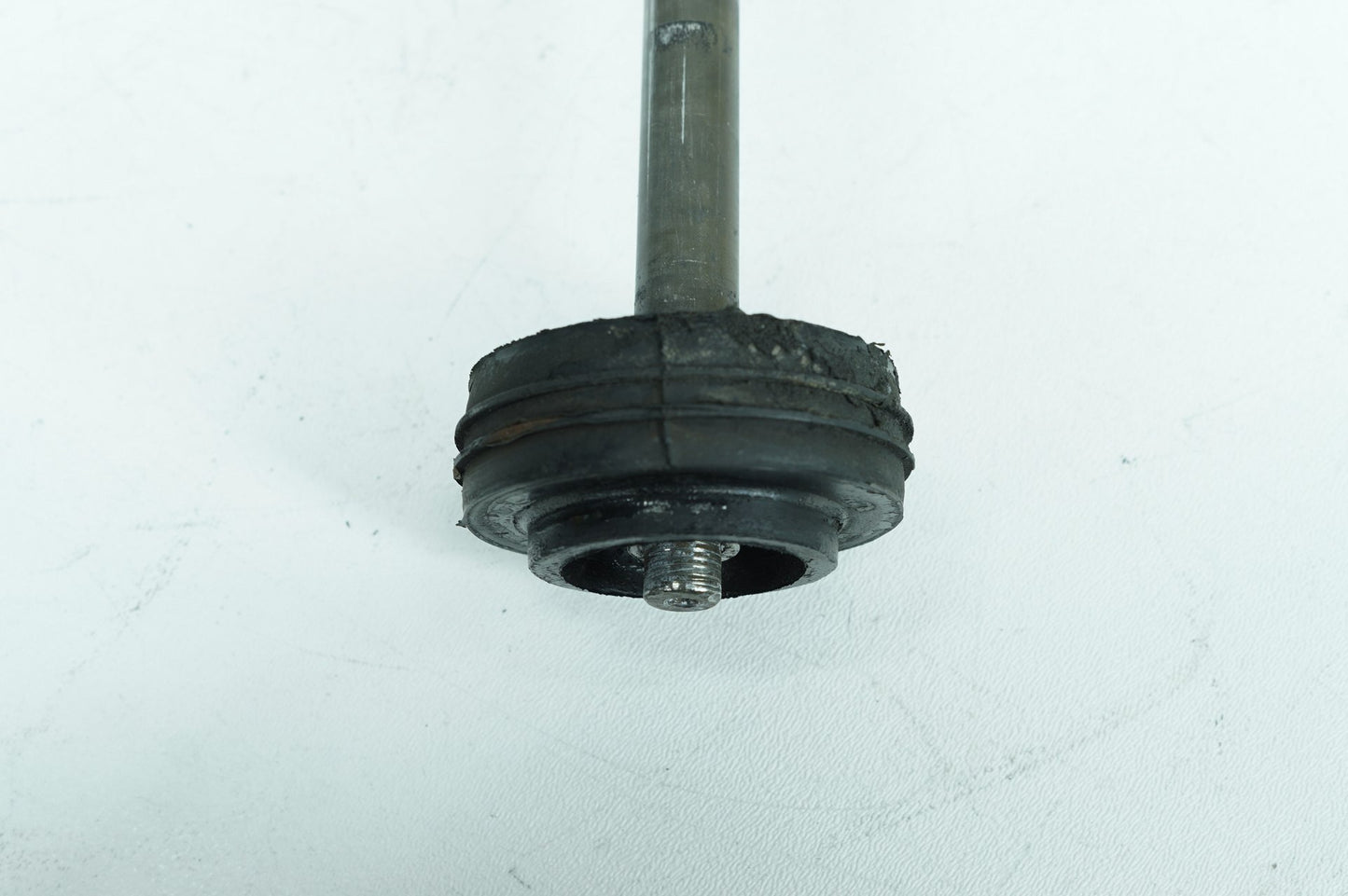 1999 - 2006 Harley-Davidson Touring Electra Glide Classic Rear Fork Swingarm Pivot Bolt Shaft 47492-89A