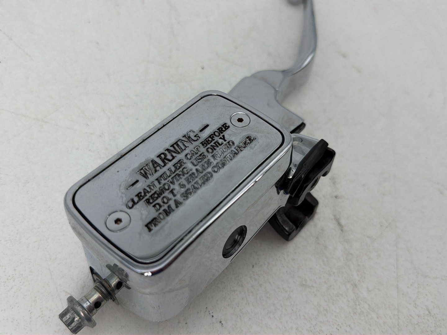1984 - 1998 Harley-Davidson Touring Electra Glide Classic Front Right Brake Lever Master Cylinder 45013-93A