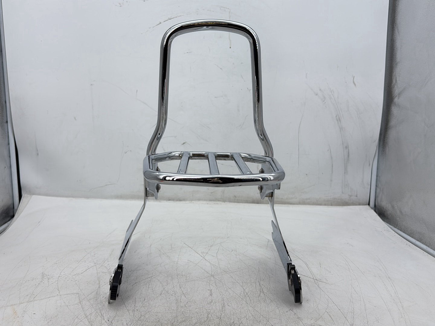 2010 Harley Dyna Fat Bob FXDF OEM Rear Back Sissy Bar Rail Sissybar