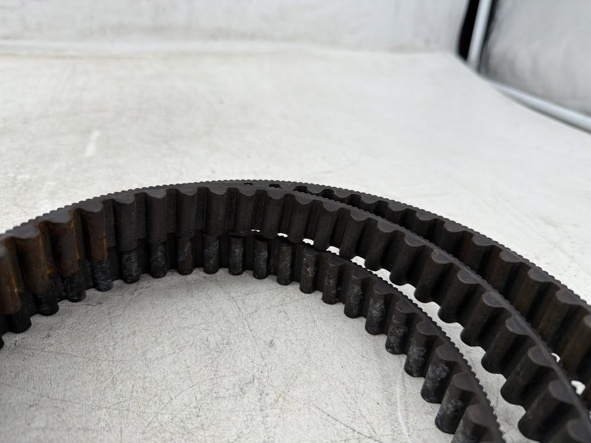 2011 Harley Electra Glide Touring Ultra OEM Rear Drive Belt 40024-09 140T 1"