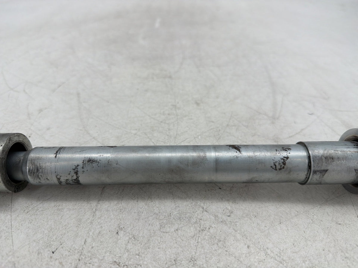 2017 Harley Dyna Street Bob FXDB OEM Front Wheel Axle Bolt Shaft 41628-08