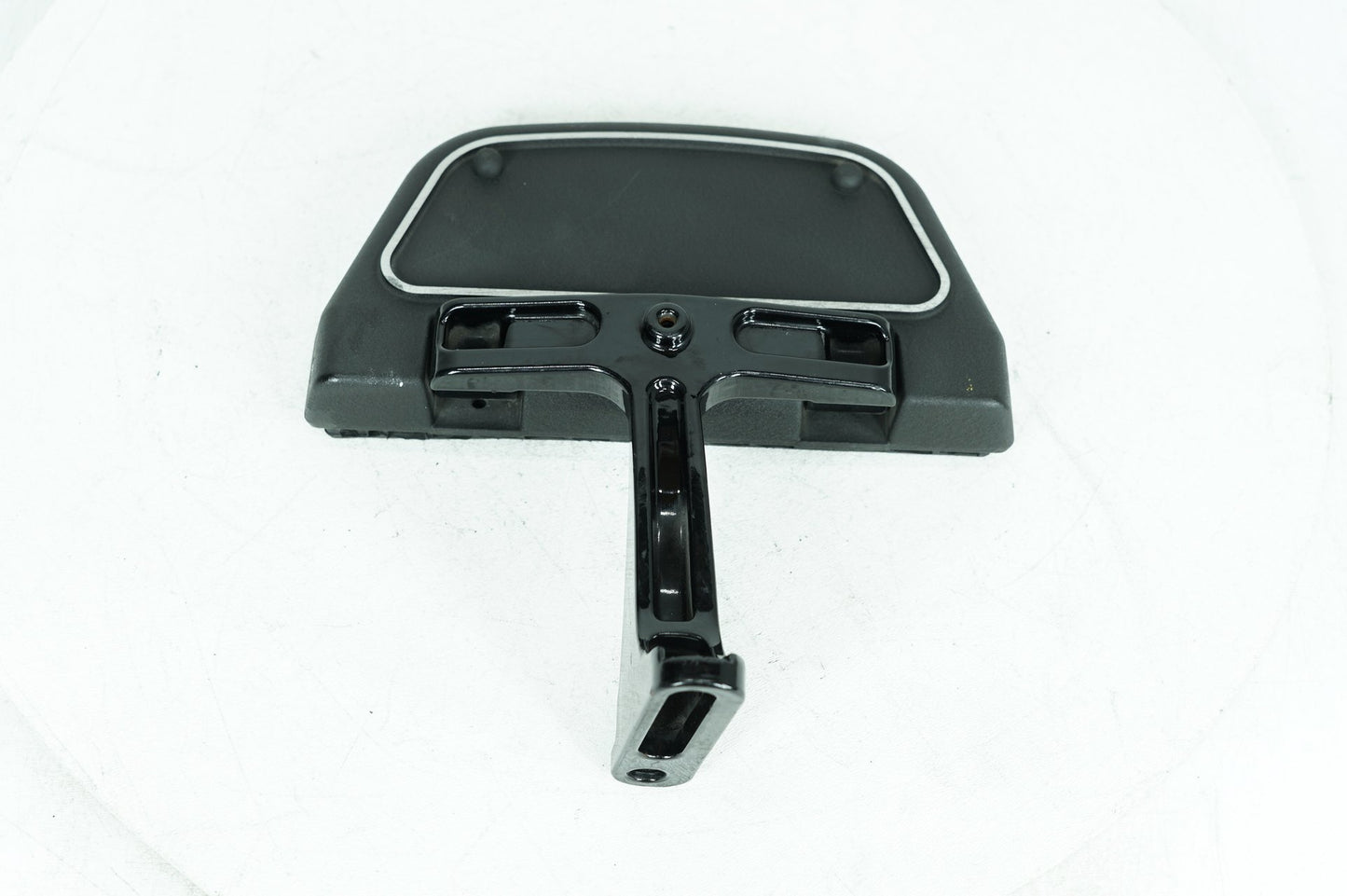 2008 - 2016 Harley-Davidson Touring Electra Glide Classic Rear Passenger 1 Foot Peg Step Rest  	50606-06