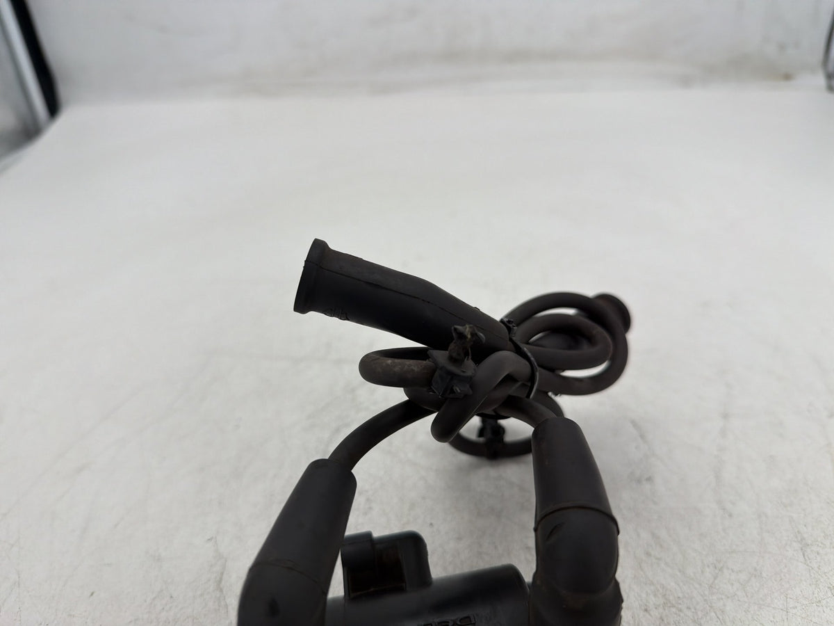 2012 Harley Electra Glide Touring Ultra OEM Ignition Coil Spark Plugs Cable