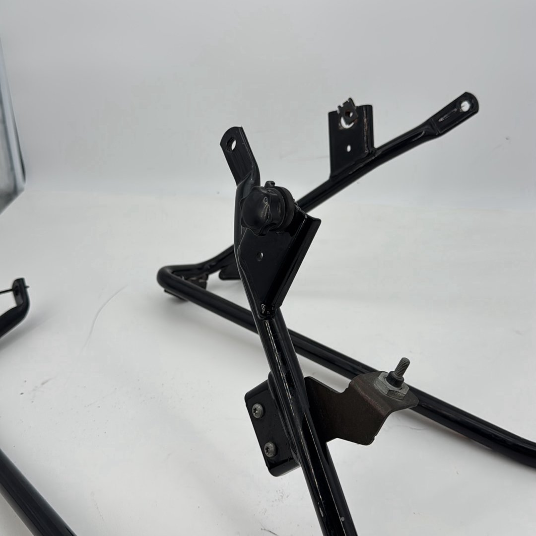 2008 - 2016 Harley-Davidson Touring Street Glide Rear Left Right Saddlebag Guard Rails Bar  	49206-09A