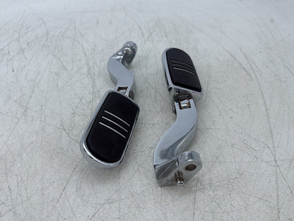 2011 Harley Street Glide Touring FLHX OEM Passenger Left & Right Foot Pegs