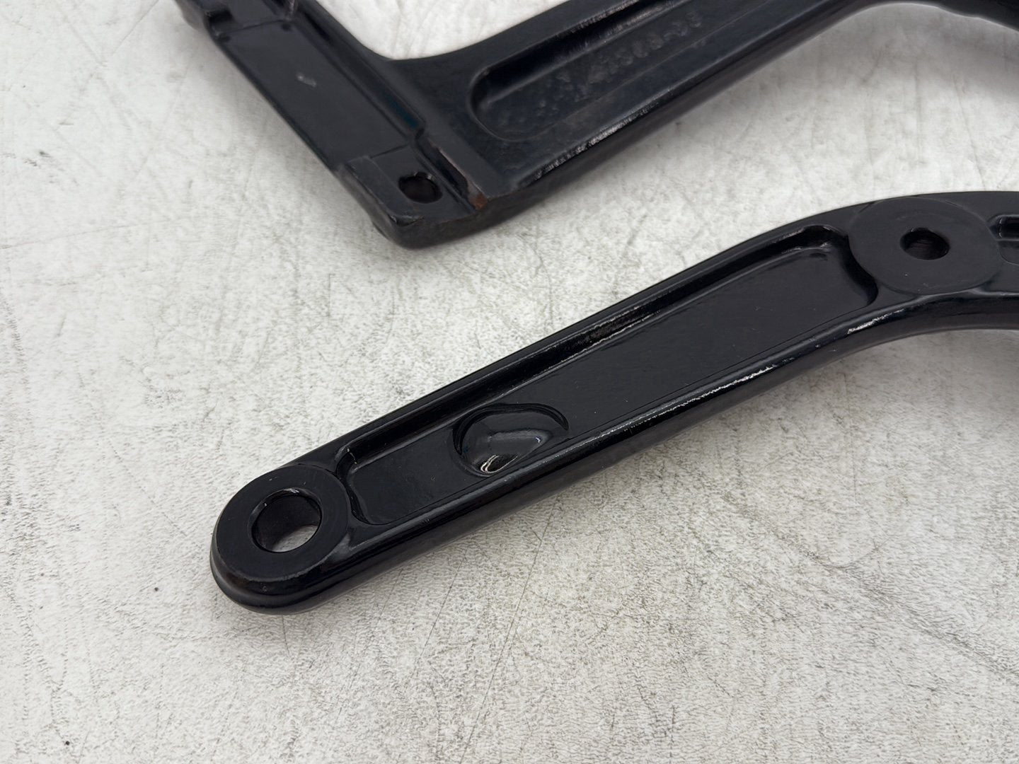 2013 Harley Heritage Softail Classic FLSTC OEM Rear Left & Right Fender Support Bracket