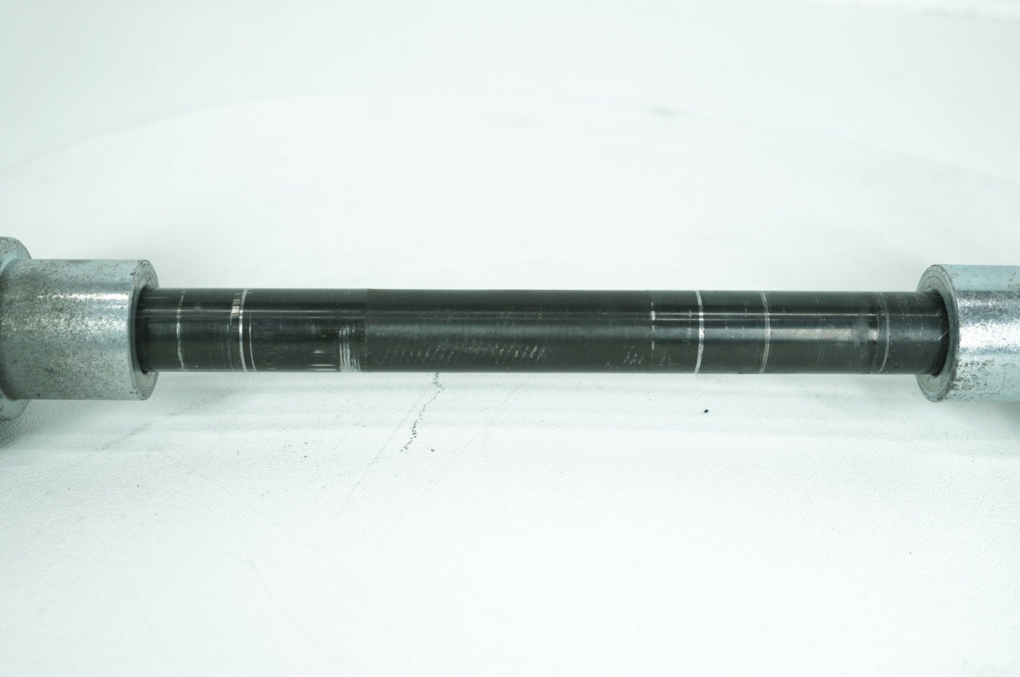 2008 - 2016 Harley-Davidson Touring Electra Glide Ultra Rear Fork Swingarm Pivot Bolt Shaft 47540-11