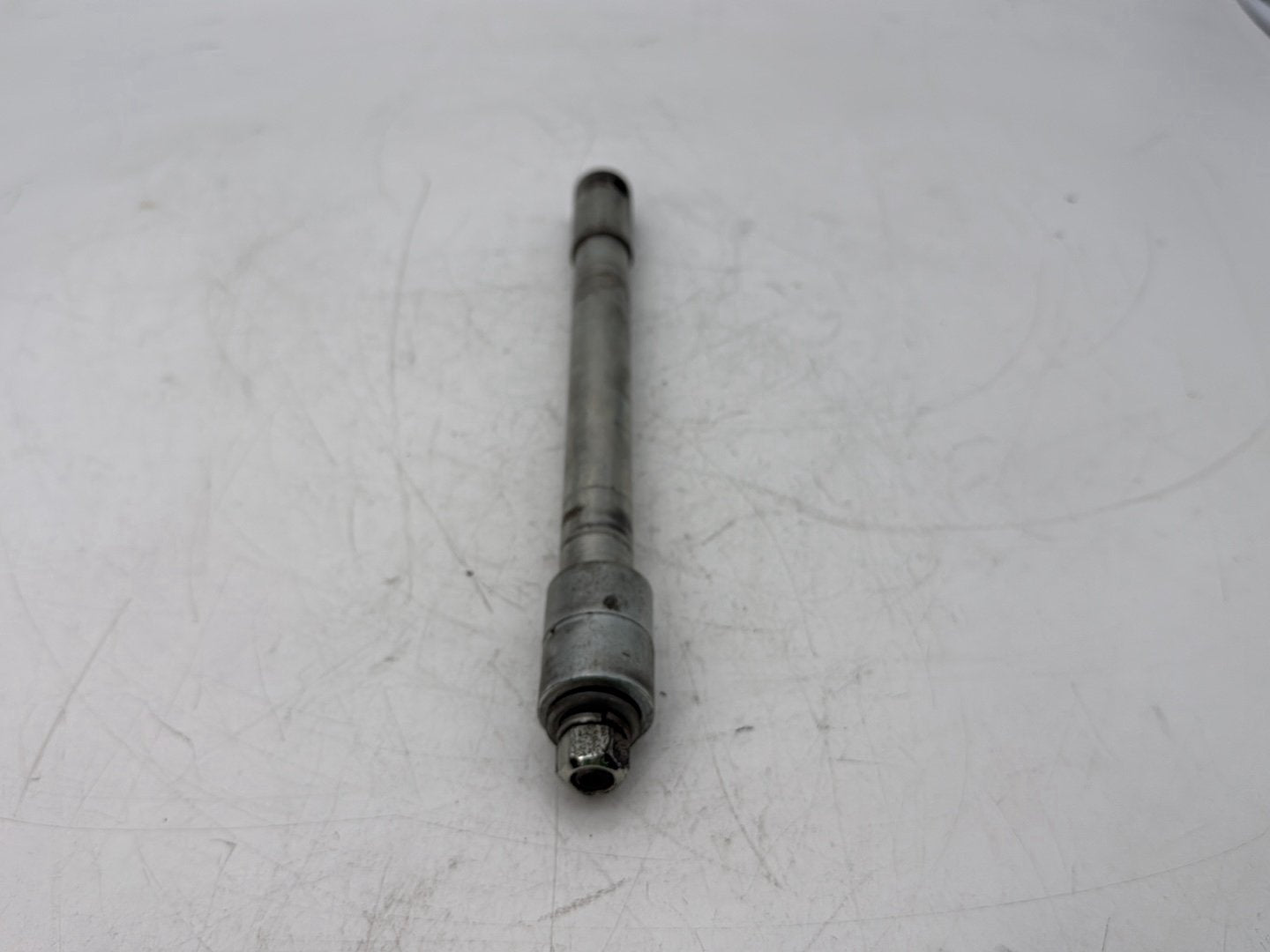 2005 Harley Touring FLHRCI Road King Classic OEM Front Wheel Axle Bolt Shaft