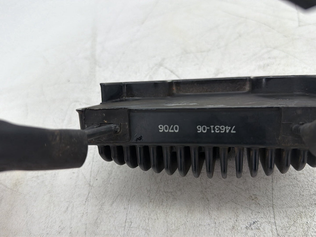 2006 Harley Dyna Super Glide FXDI OEM Voltage Regulator Rectifier 74631-04