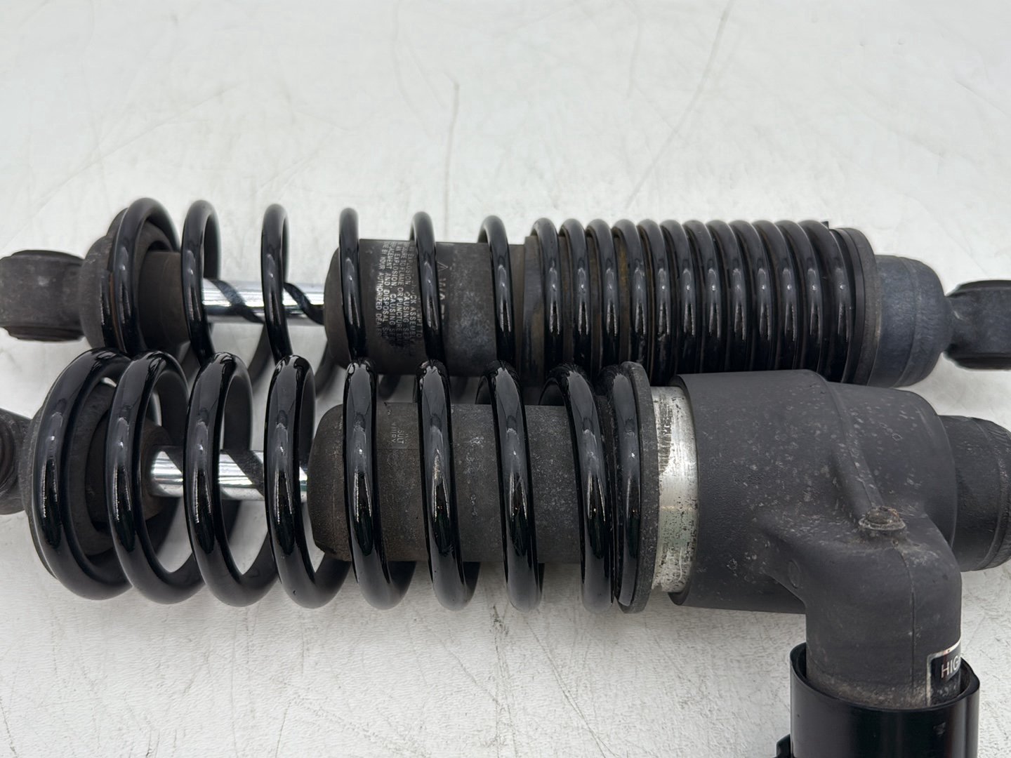 2014 Harley Street Glide Touring FLHXS OEM Rear Left Right Shock Absorbers