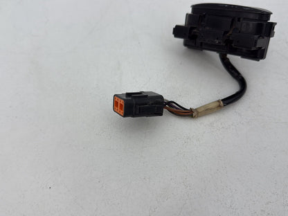 Harley-Davidson Misc  Dash Indicator Lamp Wire Plug In 68892-00A