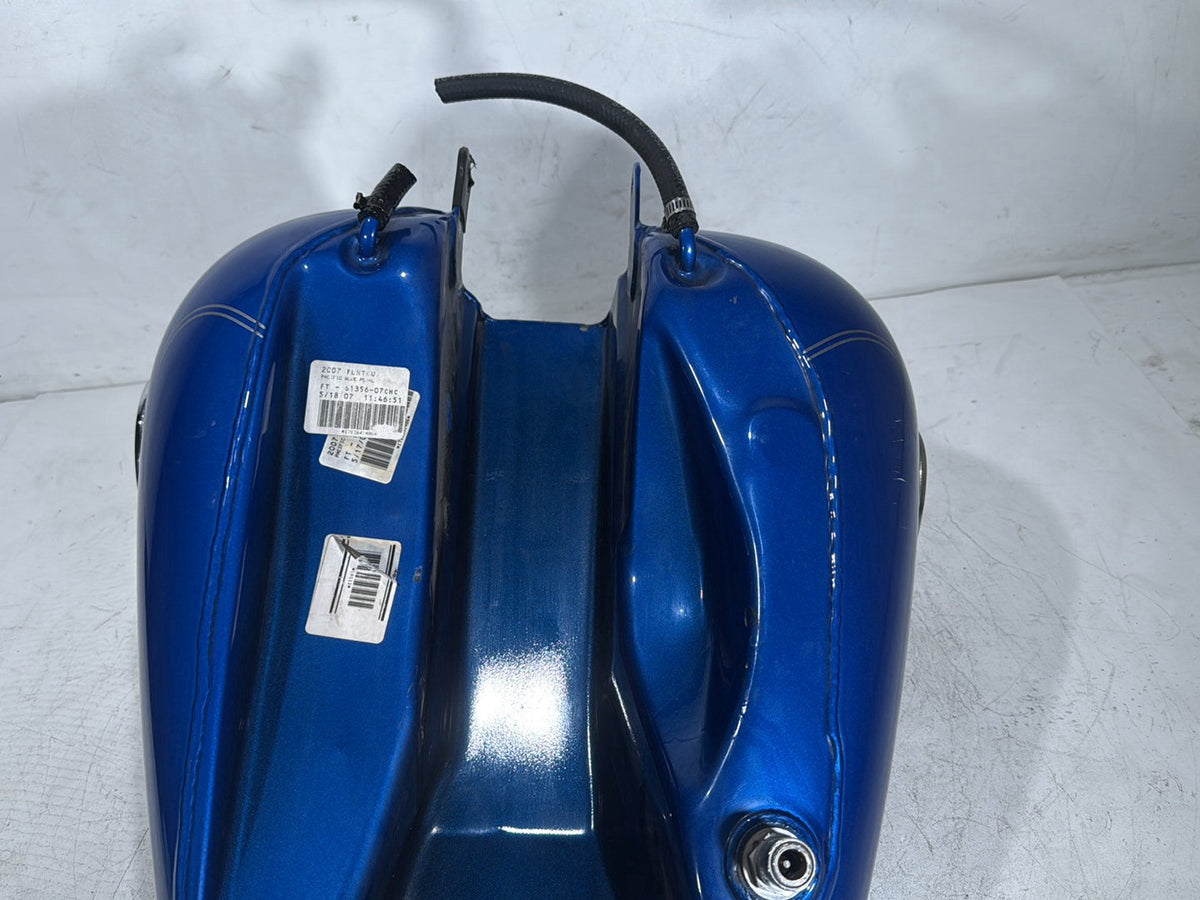 2007 Harley Electra Glide Touring Ultra OEM Fuel Gas Tank Gasoline Reservoir