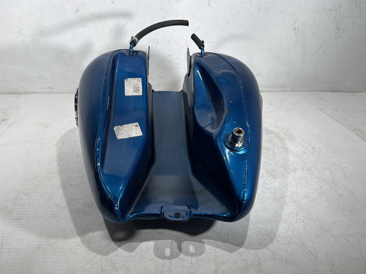 2006 Harley Electra Glide Touring Ultra FLHTCUI OEM Fuel Gas Tank Gasoline Reservoir
