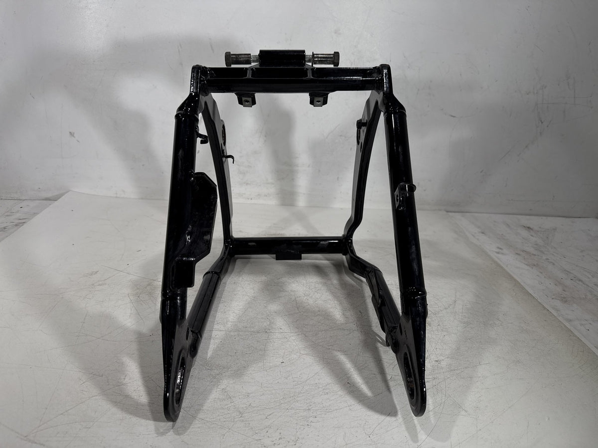 2004 Harley Heritage Softail Classic FLSTCI OEM Rear Fork Swingarm Swing Arm