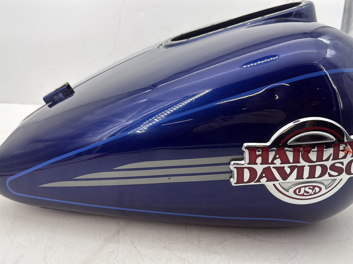 2007 Harley Touring Electra Glide Ultra OEM Fuel Gas Tank Gasoline Reservoir