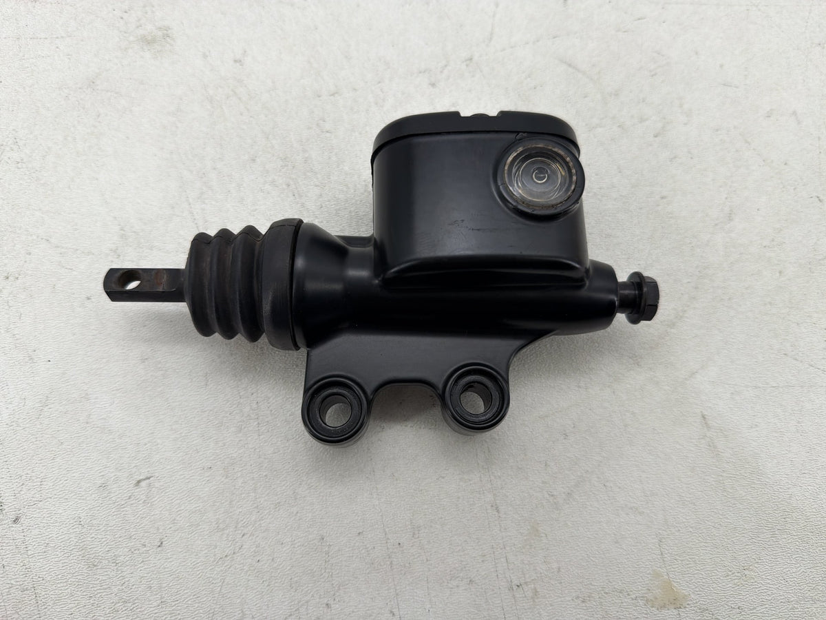 2016 Harley Road Glide Touring FLTRXS OEM Rear Brake Master Cylinder Reservoir