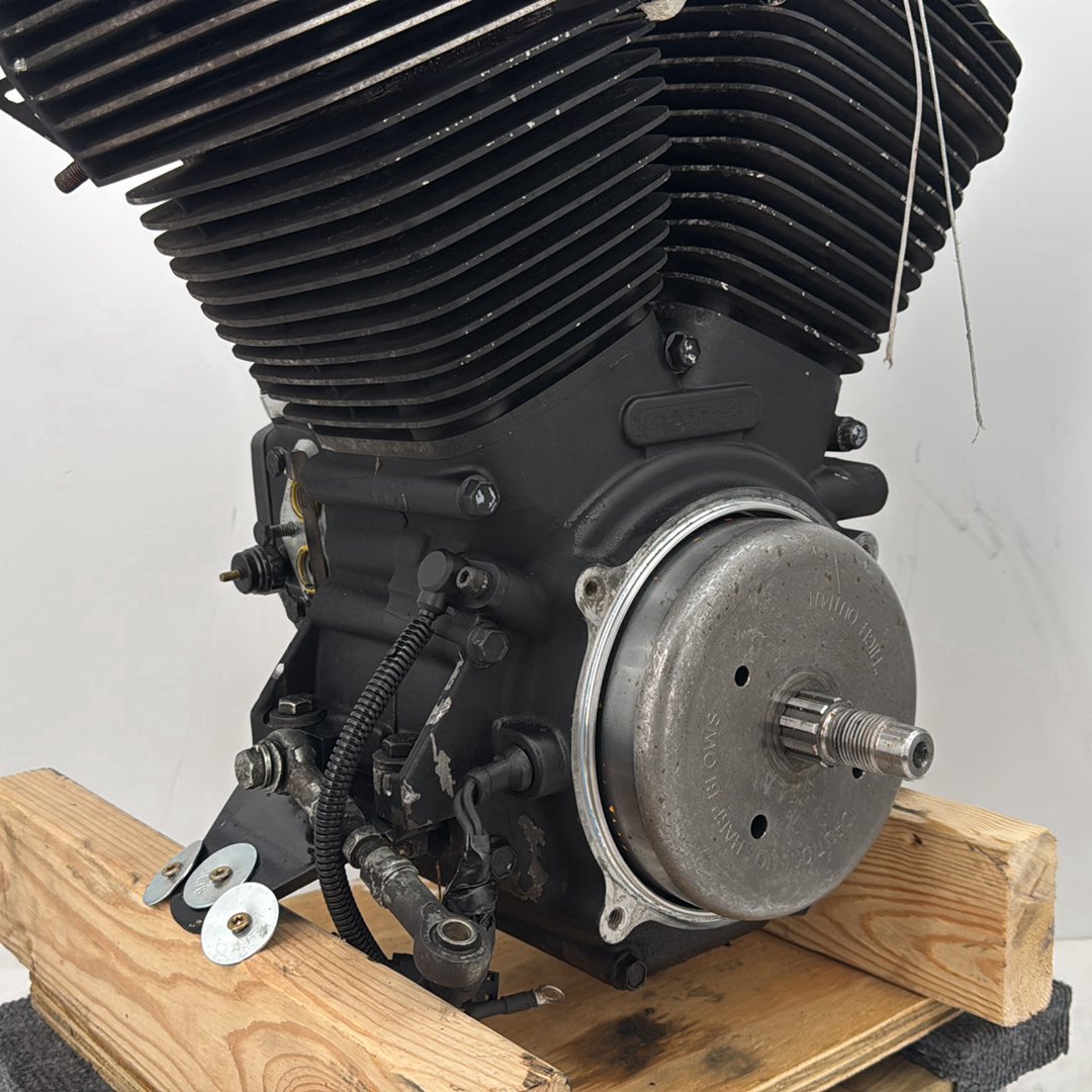 05 Harley Touring FLHRCI Road King Classic OEM EFI Twin Cam 88 Engine Motor 26K