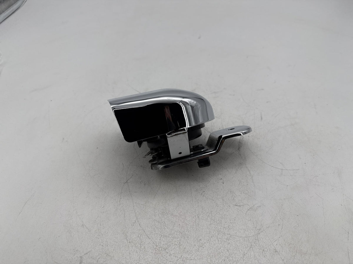 2008 Harley Softail Custom FXSTC OEM Horn Signal Klaxon Chrome Cover