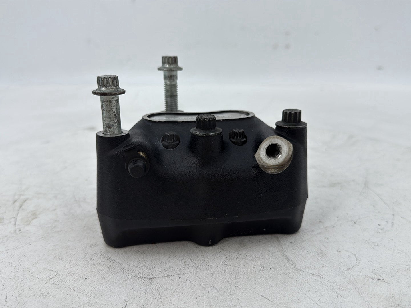 1999 - 2006 Harley-Davidson Touring Electra Glide Ultra Front Right 1 Brake Caliper 44023-00C