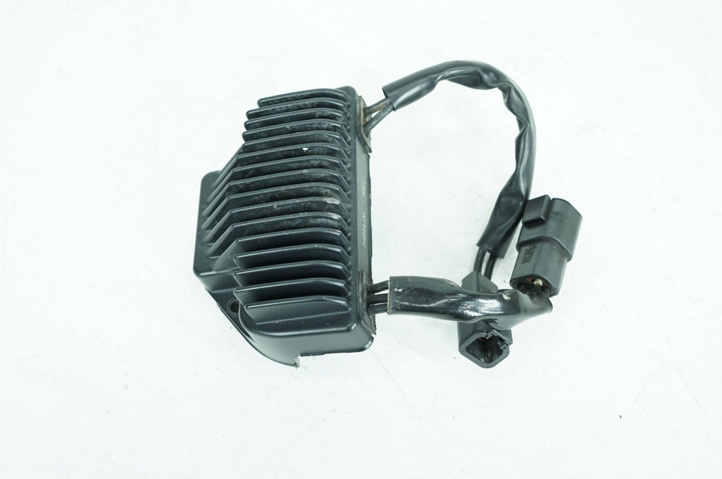 2007 - 2016 Harley-Davidson Dyna Super Glide Custom Voltage Regulator Rectifier  74631-06