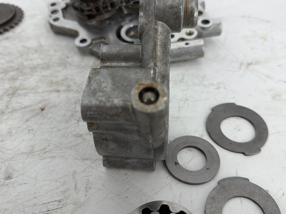2015 Harley Electra Glide Touring Twin Cam Cam Support Camshaft Plate 25358-06