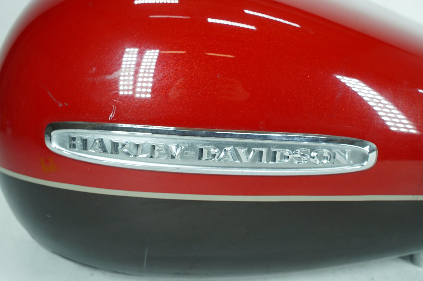 2011 - 2016 Harley-Davidson Touring Electra Glide Ultra Gas Gasoline Fuel Tank Reservoir  61356-08