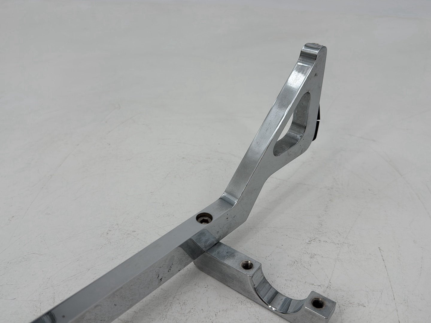 1999 - 2006 Harley-Davidson Touring Road King Classic Front Windshield Mount Trim Strip WINDVEST