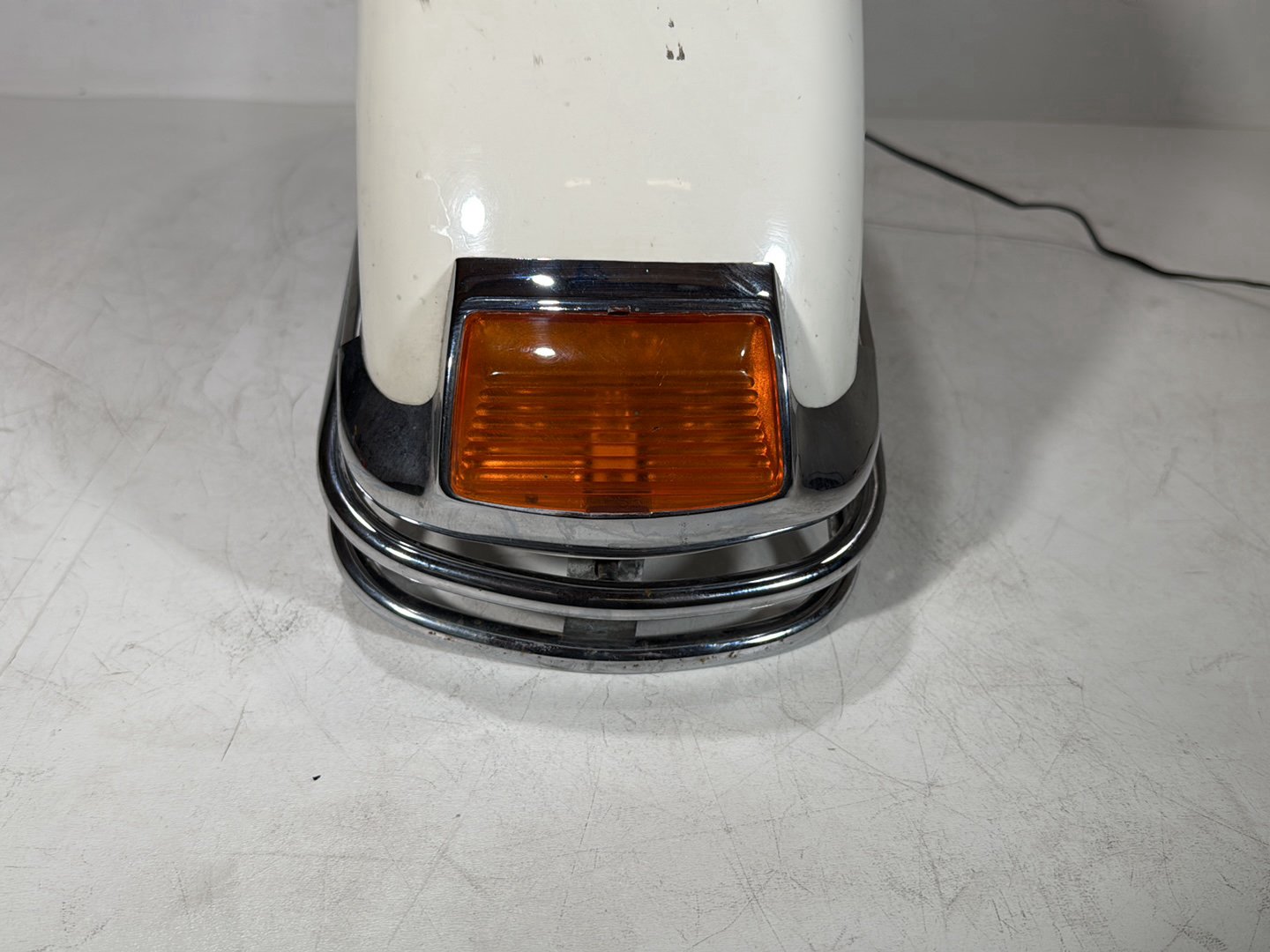 1999 - 2006 Harley-Davidson Touring Road King Police Front Wheel Fender Shell Panel w/ Front Fender Bumper Rail Cushion