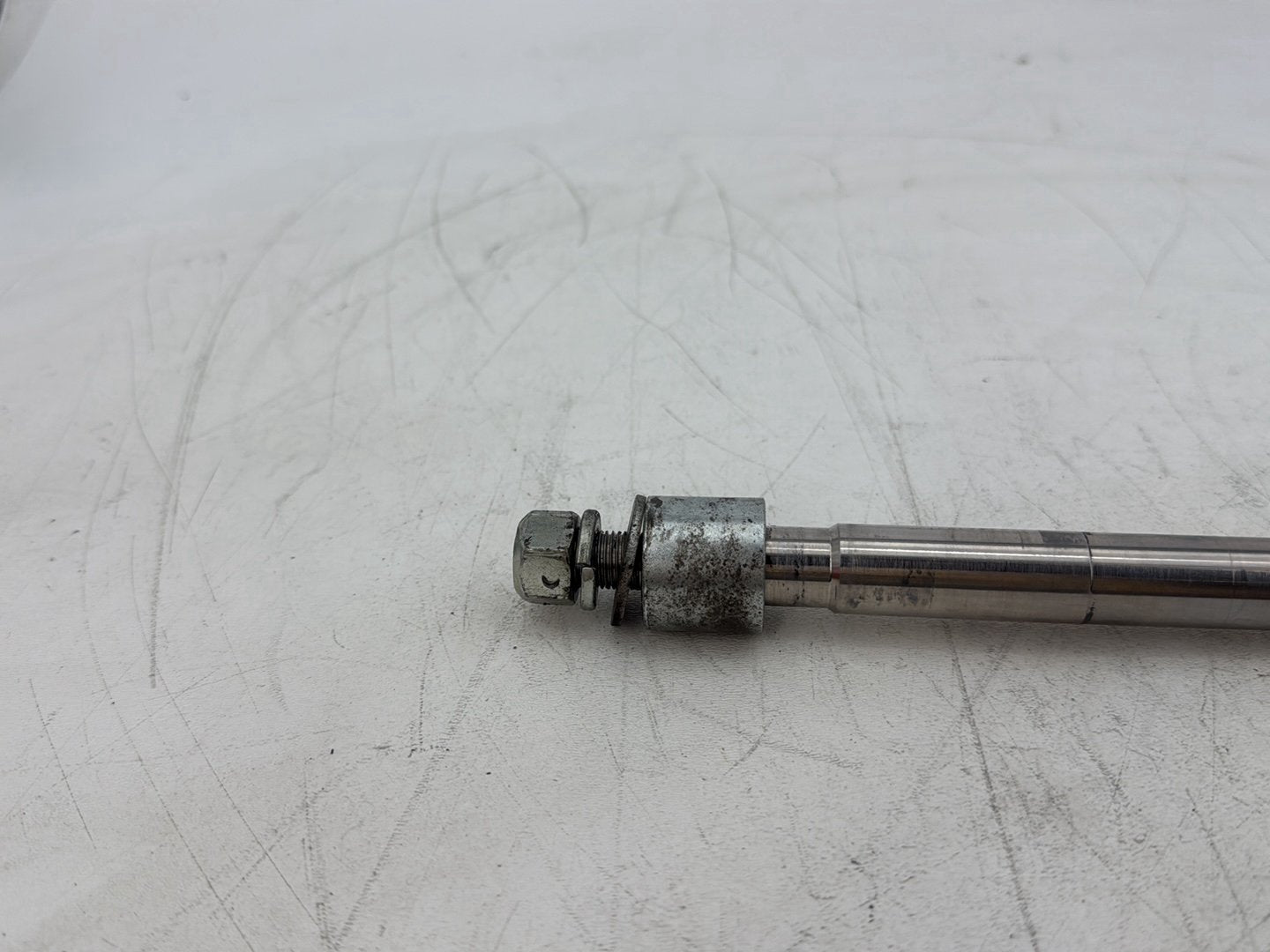 2005 Harley Heritage Softail Classic FLSTCI OEM Front Wheel Axle Bolt Shaft